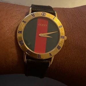 Authentic Gucci watch without BOX